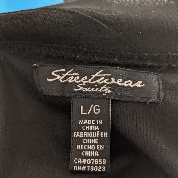 Asymmetric Lace Insert Skirt - Picture 3 of 5